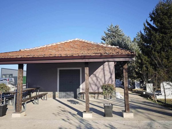 траурен комплекс аврора